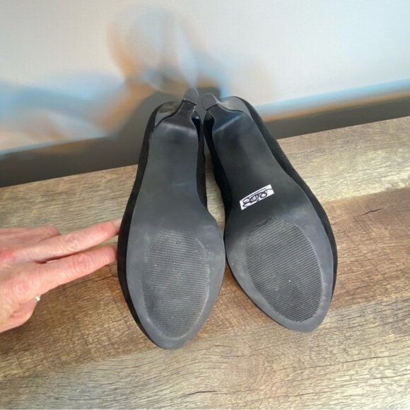 TORRID Black Velvety Heels Closed Toe Ankle Strap Bow Tie Microsuede - Picture 11 of 12